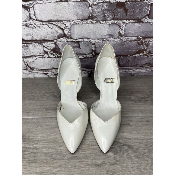 Allure Ivory Leather Bridal VTG Pointed Toe Heels Women Sz 7.5M US/38EU 28881 - Picture 3 of 16